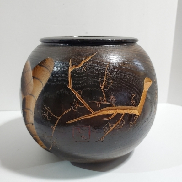 Hand turned solid wood carved asian Japanese bowl - Picture 1 of 13